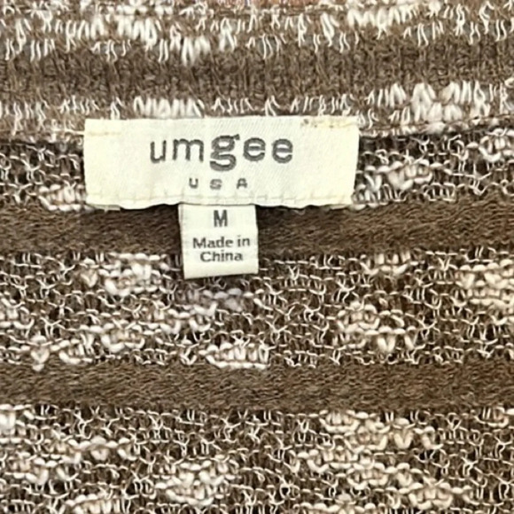 Umgee Heathered Striped Knit Bell Sleeve Round Neck Top Size Medium - Picture 5 of 9